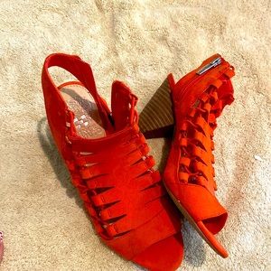 Vince Camuto wedge heels 6.5